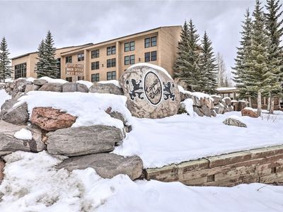 150 W Ridge View St #240