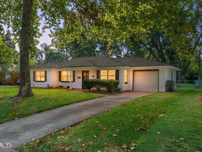 147 Richard Ave