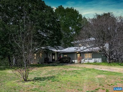 4177 Rolling Rd