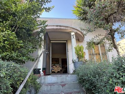 1307 Micheltorena St