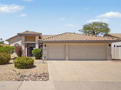 9032 E LARKSPUR Drive