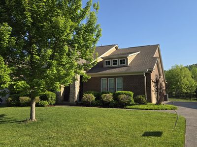 219 Calumet Ct