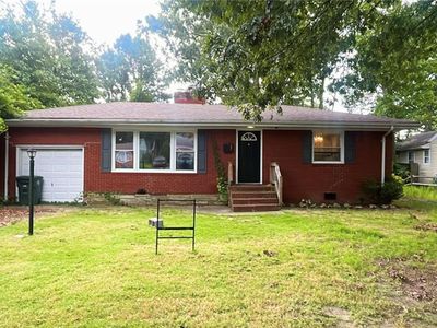 11 Greenwood Rd