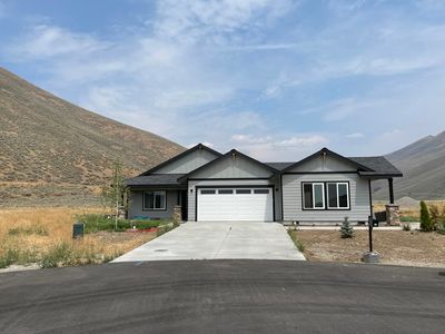 611 Rosewood Dr