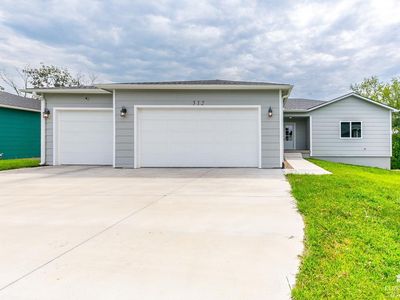 312 Snyder Dr