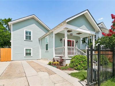 2416 Amelia St