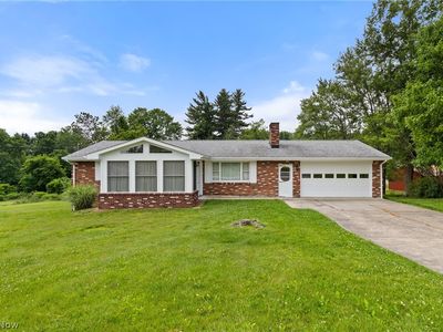 52322 Lakeview Dr