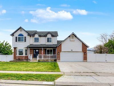 8233 S Creekwood Cir