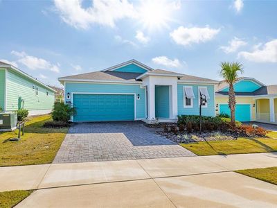 Property at 995 Fiesta Key Cir, Lady Lake, FL