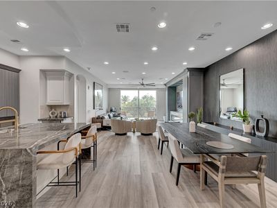 9101 Alta Dr #11