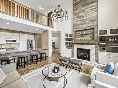 8529 Savanna Oaks Ln