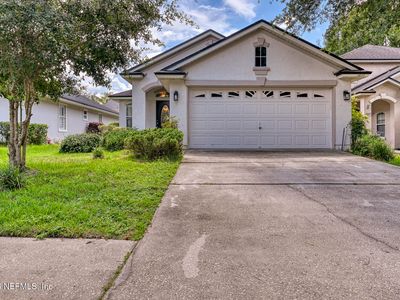 3809 PEBBLE BROOKE Circle
