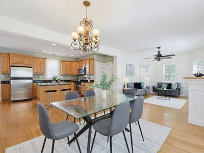 56 Conwell Ave #1