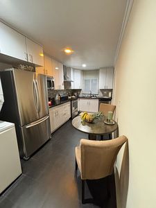 248 S Doheny Dr Unit 2
