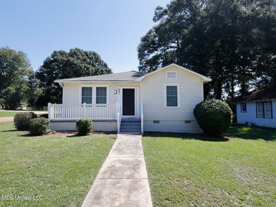 Property at 901 3rd St, McComb, MS