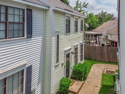 207 Settlers Park Dr