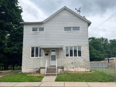 330 Damon St