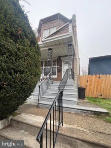 164 W Albanus St