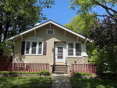 1804 W Koenig St