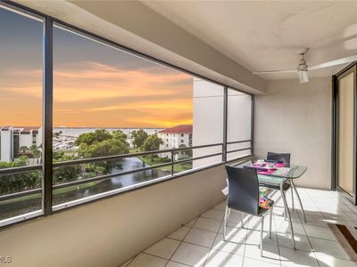 5260 S Landings Dr APT 605