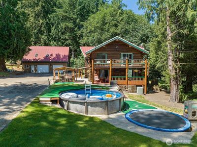 8643 Winslow Drive SW