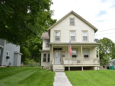 92 Newton Ave