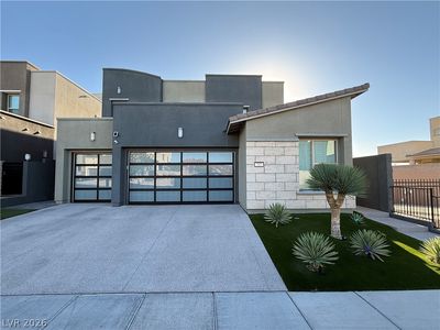 707 Glowing Horizon St