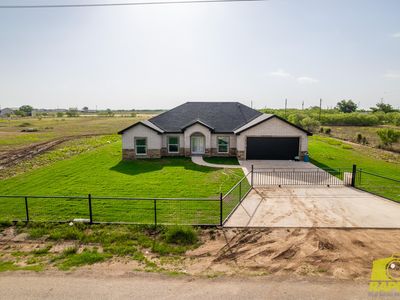7352 Rust Rd