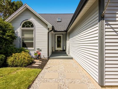 Property at 4478 Hampshire Dr, Williamsburg, MI