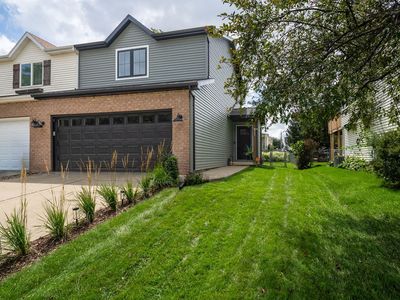 Property at 2741 Arrowhead Dr, Bloomington, IL