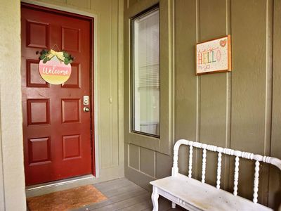 9012 S Pointe Ridge Ln