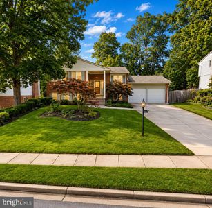 6006 Merryvale Ct