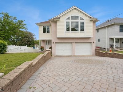 30 Witherspoon St