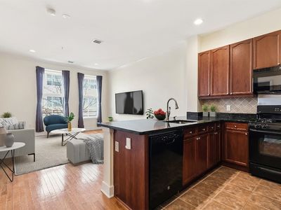61 Grand St APT 2L