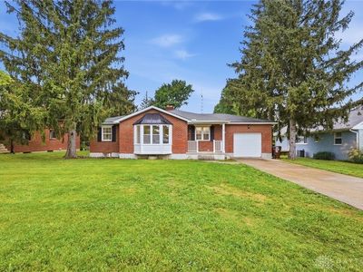 5 Marchester Dr
