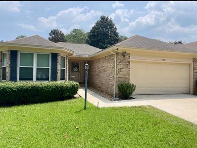 4280 River Chase