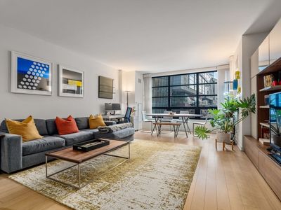 580 Washington St #2A