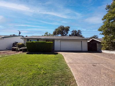 9630 Beachwood Dr