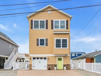 210 Longview Drive