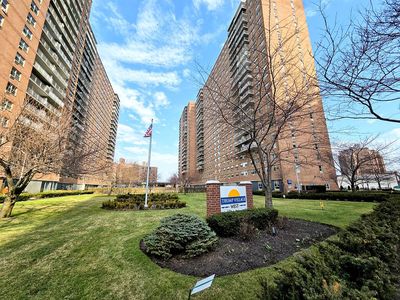 2928 W 5th St APT 10T