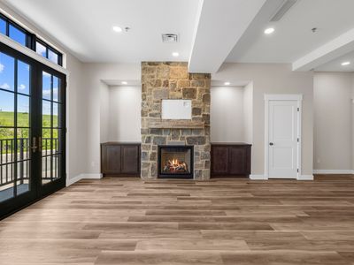 412 Whitney Ln #205
