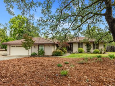 7249 Pine View Dr