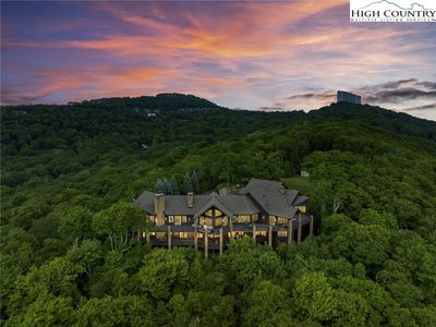 1705 Forest Ridge Drive