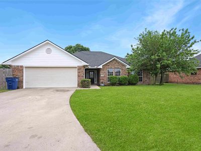 709 Elm Cir