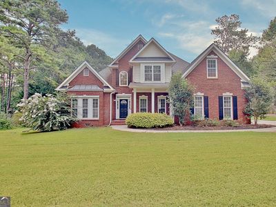 235 Manor Dr