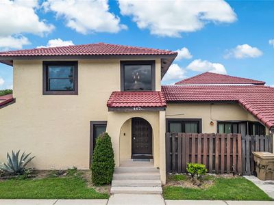 447 Hunter Cir