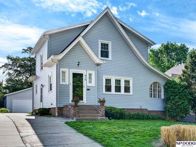 515 S 51st Ave