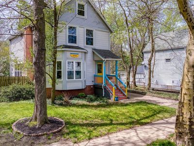 1830 W 50th St