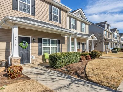 2417 New Holland Cir