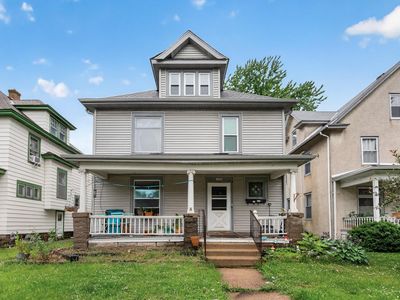 1520 Washington St NE